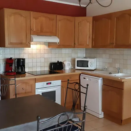 Sarlat-la-canéda, 2 Pièces, 4 Personnes - Fr-1-552-35 Appartement